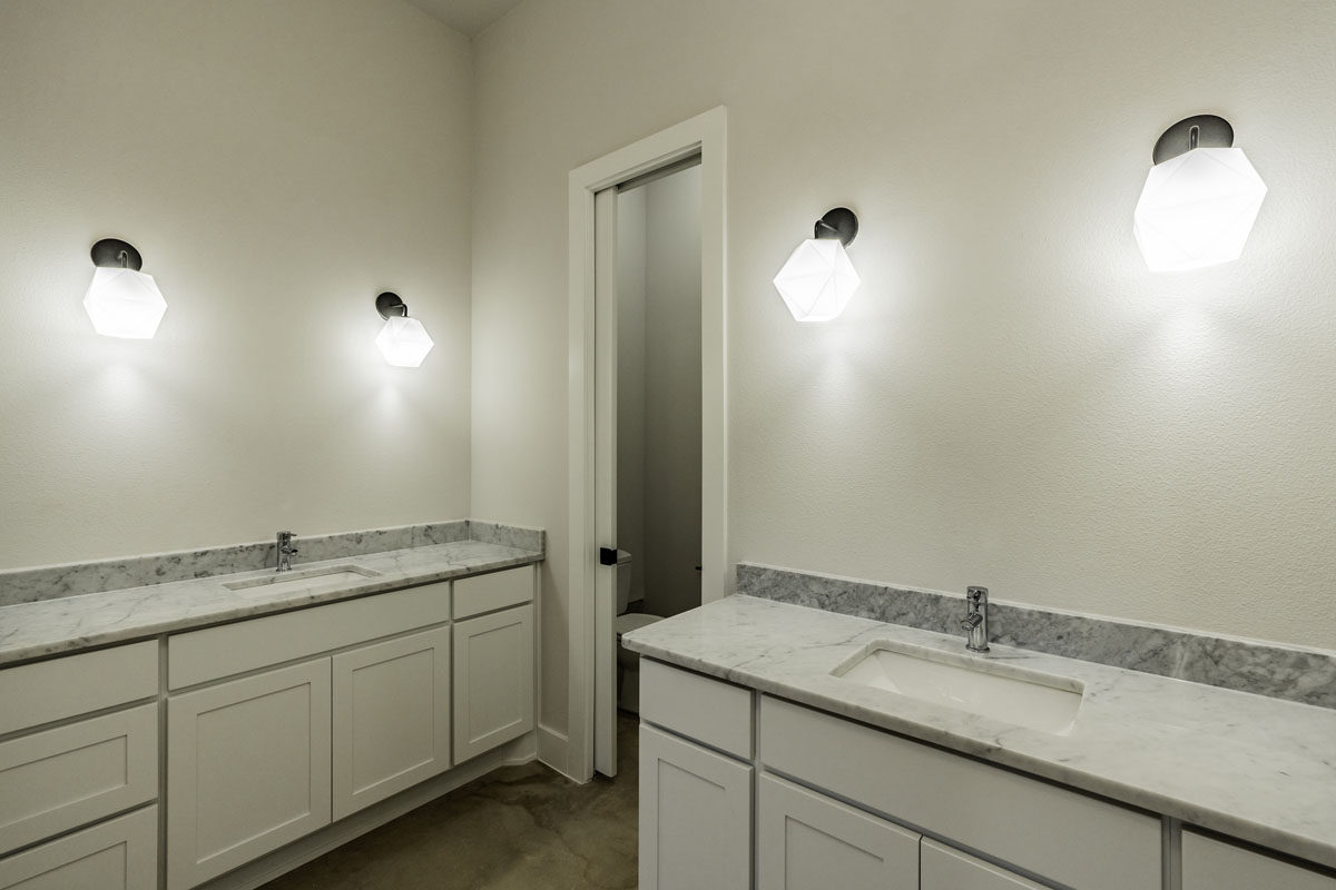 2066-Italia-BK-Hudson-Custom-Builders-March-2019-49