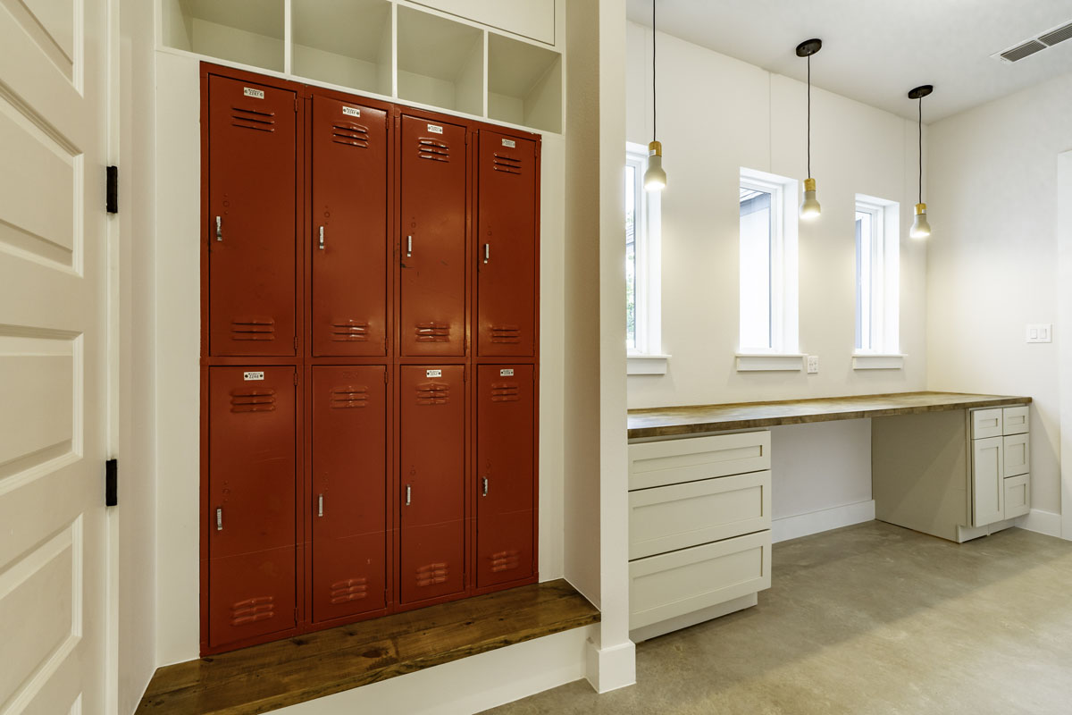 2066-Italia-BK-Hudson-Custom-Builders-March-2019-67