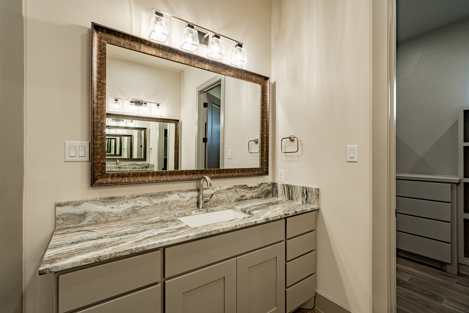 30440-Saratoga-Ln-BK-Hudson-December-2020-48