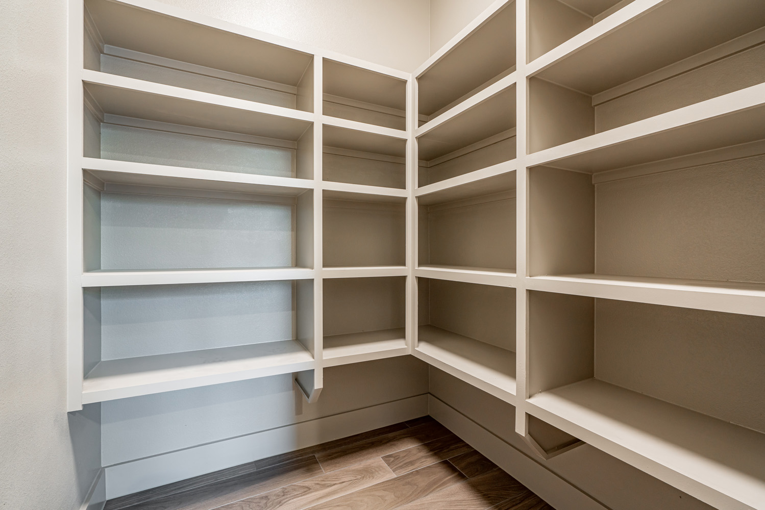 30440-Saratoga-Ln-BK-Hudson-December-2020-57